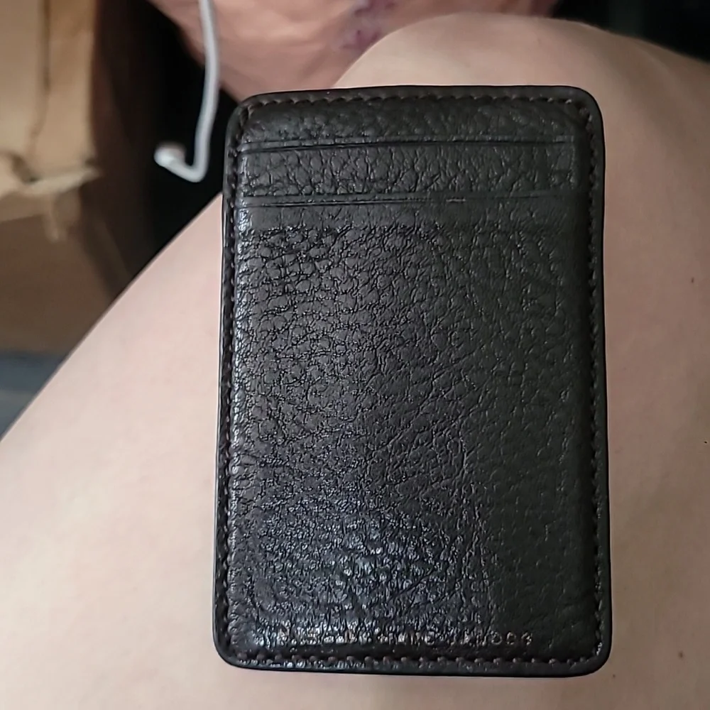 Marc by Marc Jacobs Men’s Clip Card Holder Badge Holder 100% Cow Leather